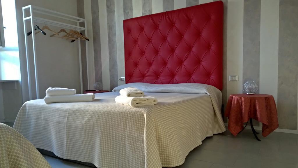 Airport Station Bergamo Hotel Ruang foto