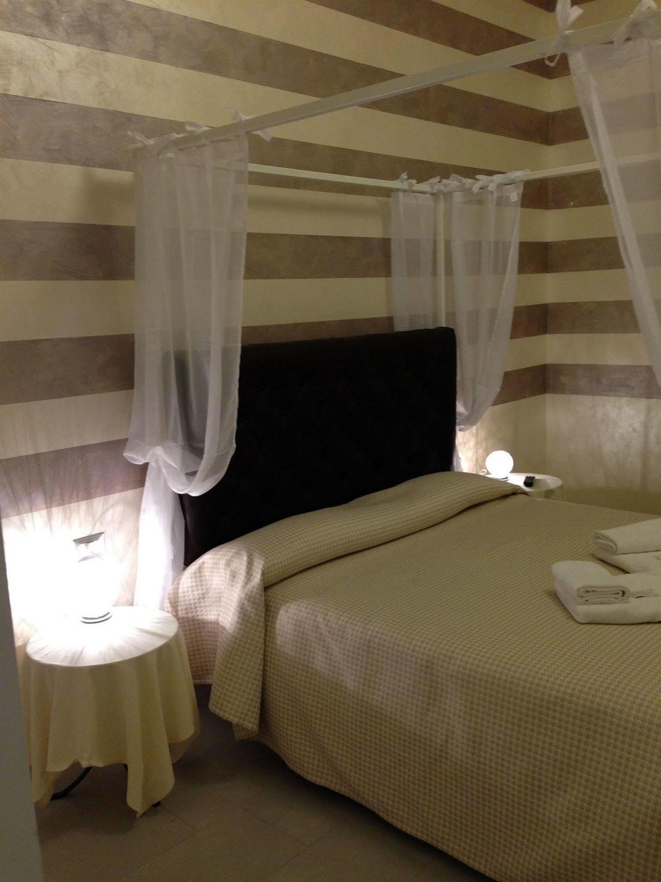 Airport Station Bergamo Hotel Bagian luar foto